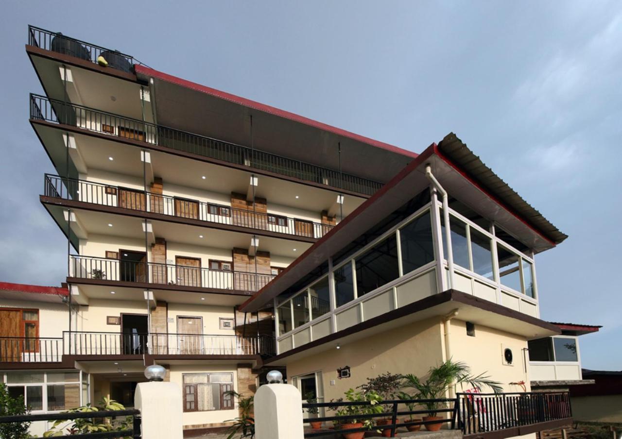 Harmony Blue Mcleodganj Hotel แมคลอยด์กันจ์ ภายนอก รูปภาพ