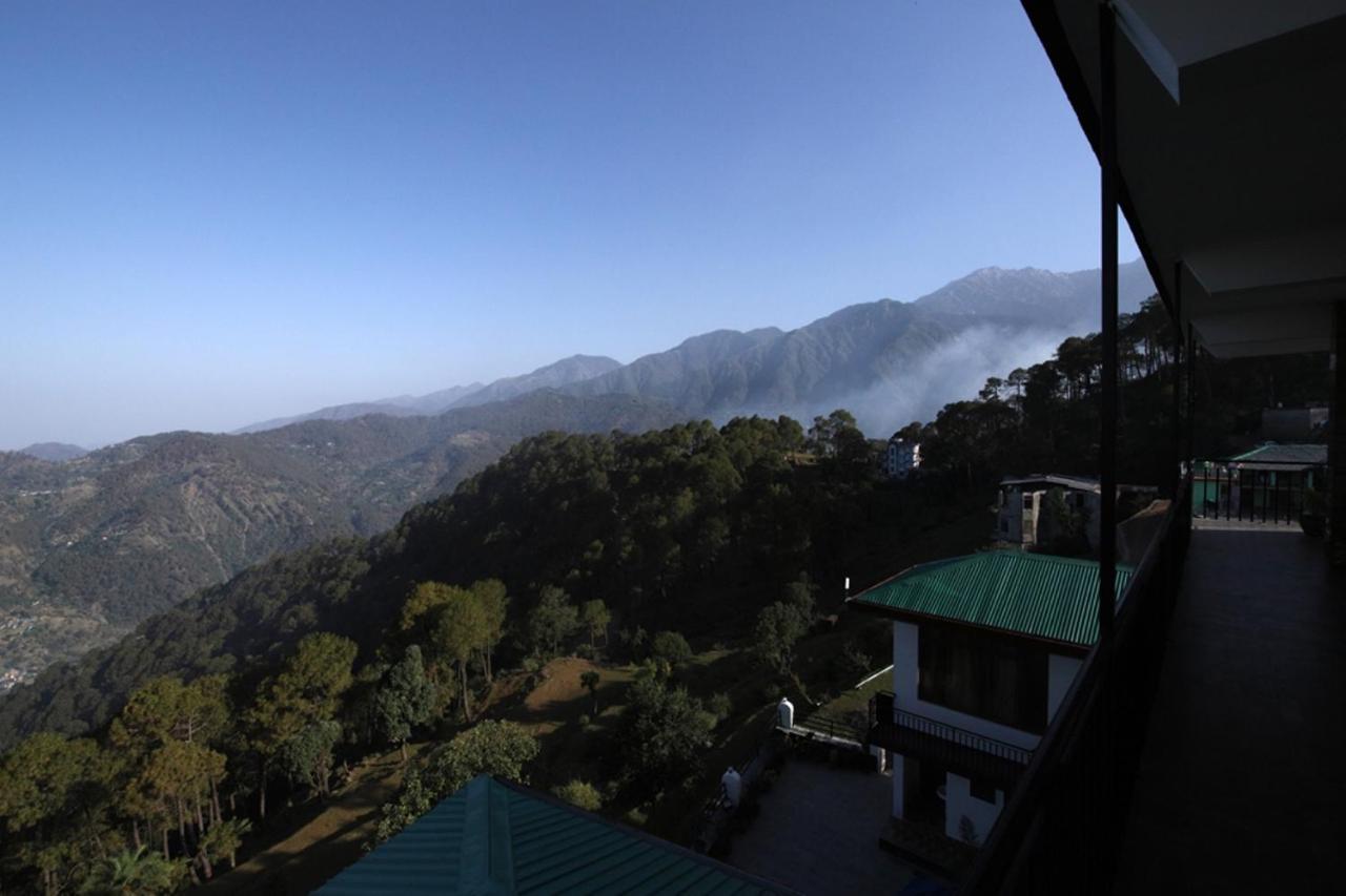 Harmony Blue Mcleodganj Hotel แมคลอยด์กันจ์ ภายนอก รูปภาพ